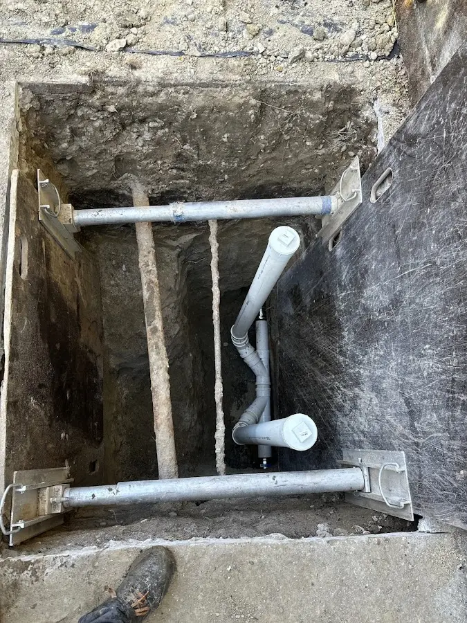 Experienced plumber completing Drain Cleaning work in Melbourne